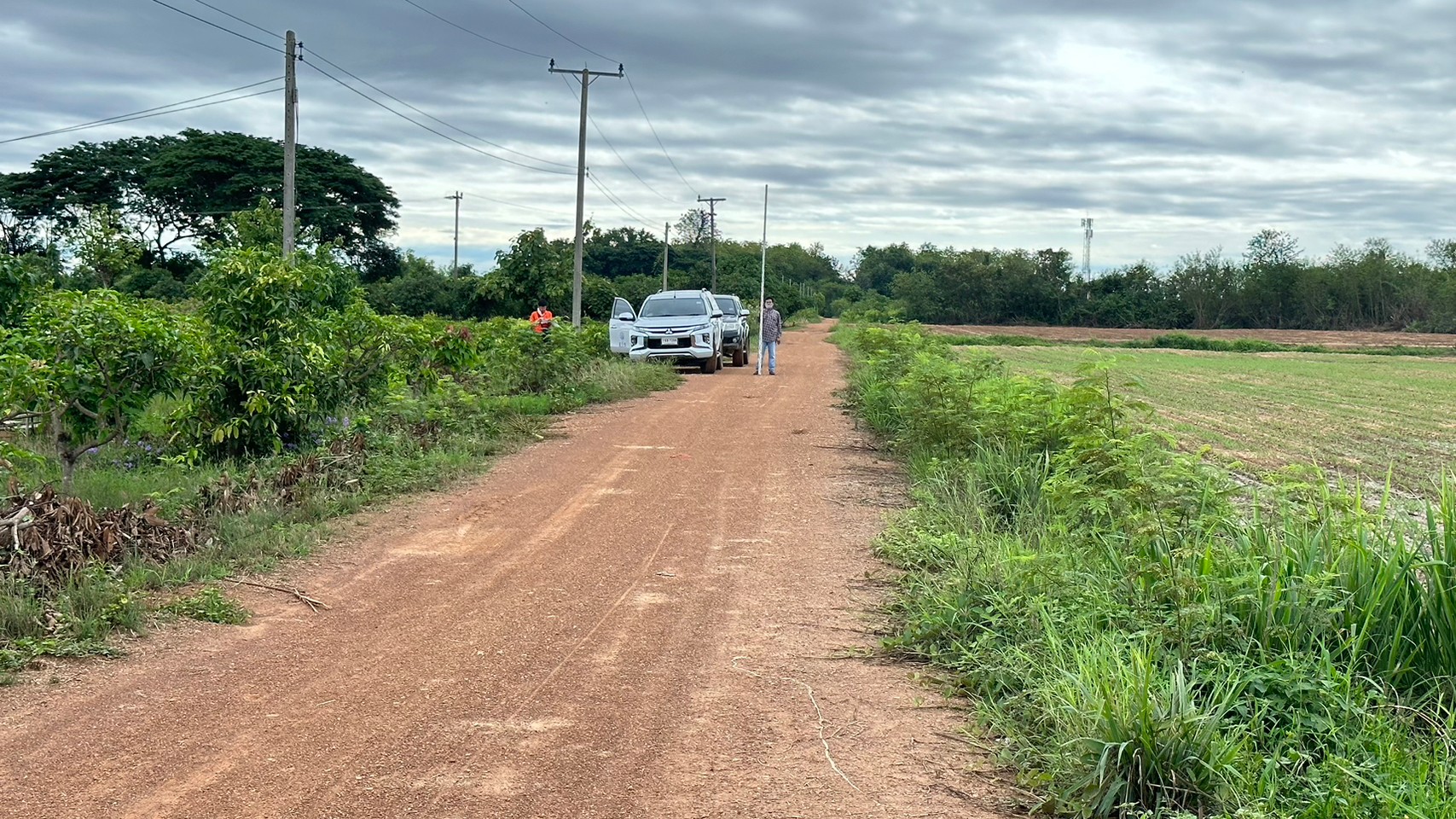 title - สำรวจความเหมาะสมงานพัฒนาโครงสร้างพื้นฐานทางคมนาคมในเขตปฏิรูปที่ดินจังหวัดสุโขทัย